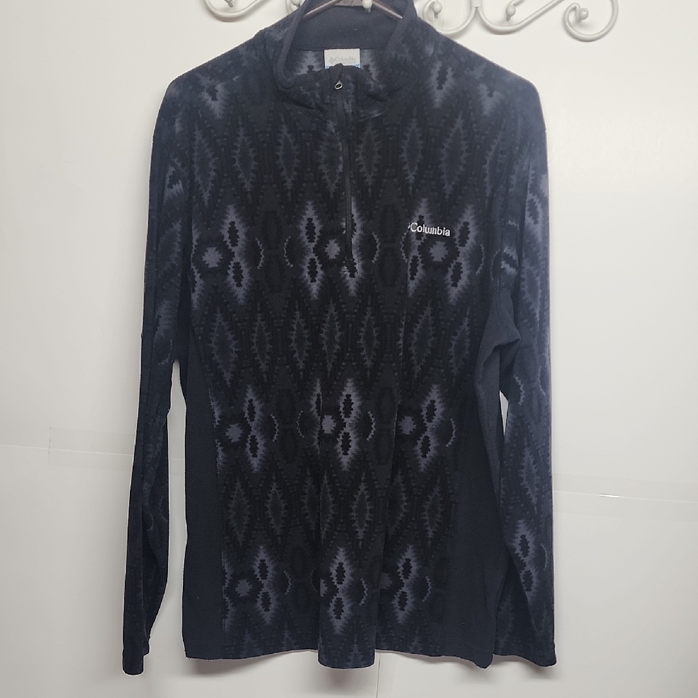 Columbia black & gray Aztec print long-sleeve quarter zip pullover soft shirt